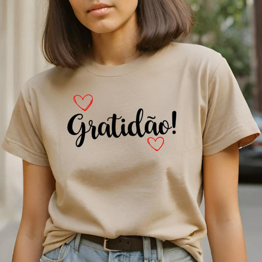 Camiseta Feminina Estampada GuGi "Gratidão!" com Corações 100% Algodão Macio